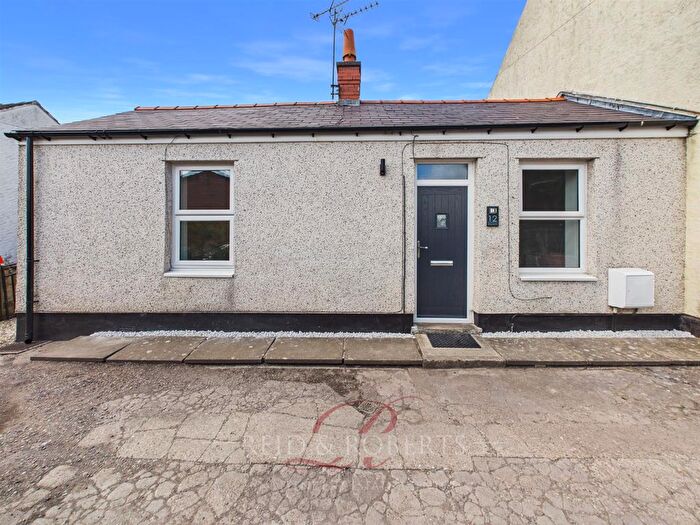 1 Bedroom Semi-Detached Bungalow For Sale In Brynydd, Wrexham, LL14