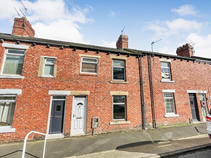 3 Bedroom Terraced House For Sale In John Street, No Place, DH9