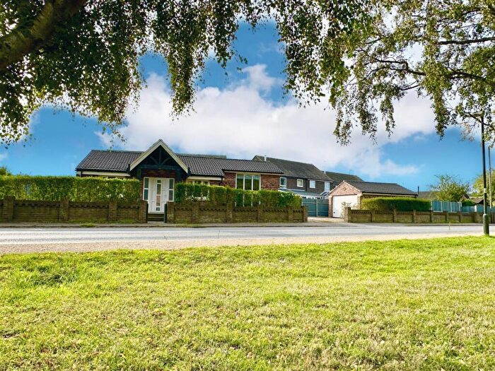 3 Bedroom Detached Bungalow For Sale In Station Gardens, Martham, NR29