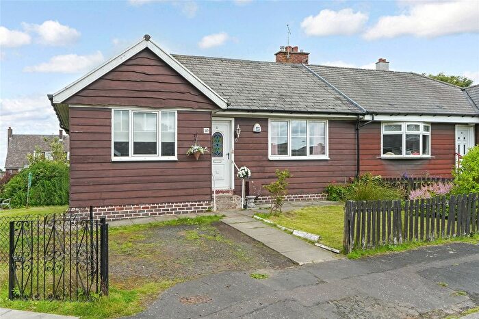 2 Bedroom Bungalow For Sale In Meadowhead Avenue, Chryston, Glasgow, North Lanarkshire, G69