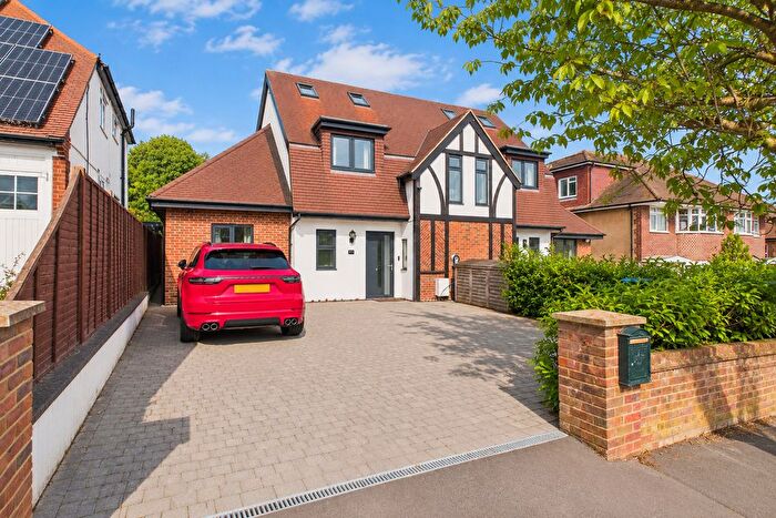 5 Bedroom Semi-Detached House For Sale In Coniston Road, Kings Langley, WD4