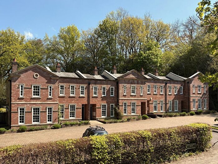 4 Bedroom Town House For Sale In Station Hill, Wadhurst, East Sussex, TN5