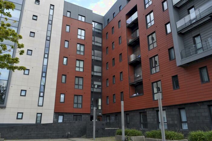 Garage / Parking To Rent In Plaza Boulevard, Liverpool, Merseyside, L8