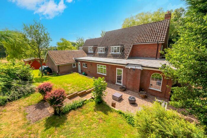 4 Bedroom Detached House For Sale In Grimblethorpe House, Grimblethorpe, Louth, LN11