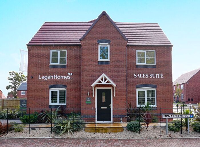 3 Bedroom Semi-Detached House For Sale In Pickford Green Lane, Coventry, CV5