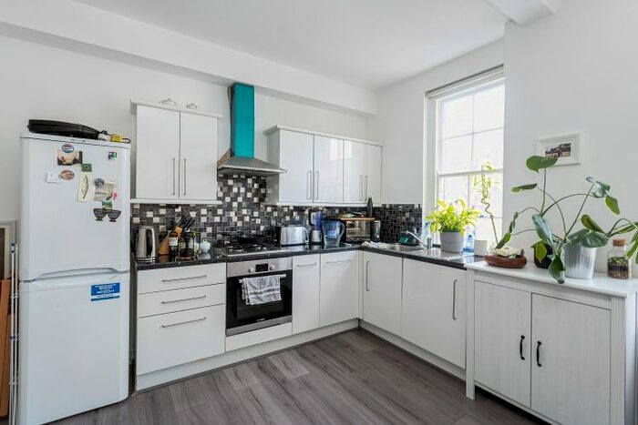 1 Bedroom Flat To Rent In Queensway, London, W2