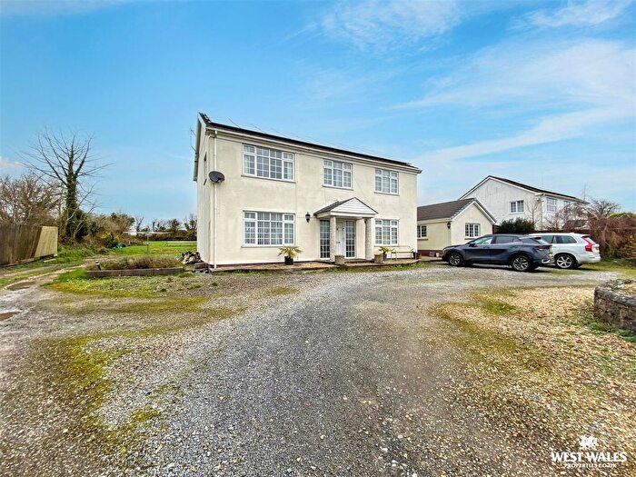 6 Bedroom Detached House For Sale In Llanteg, Narberth, SA67