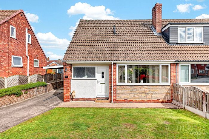 2 Bedroom Semi-detached Bungalow For Sale In Suzanne Crescent, South Elmsall, WF9