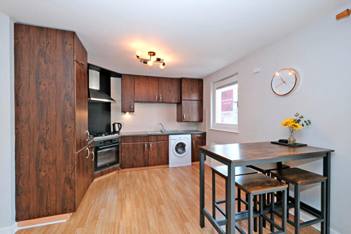 2 Bedroom Flat For Sale In Millbank Lane, The City Centre, Aberdeen, AB25