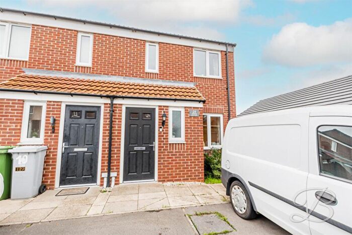 2 Bedroom End Of Terrace House For Sale In Skylark Way, Clipstone Village, Mansfield, NG21