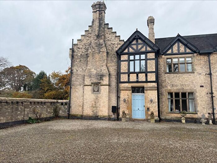 4 Bedroom Property To Rent In Vicarage Lane, Wrexham, LL12