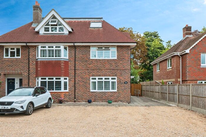 1 Bedroom Flat For Sale In Bishopstoke Road, Bishopstoke, Eastleigh, SO50