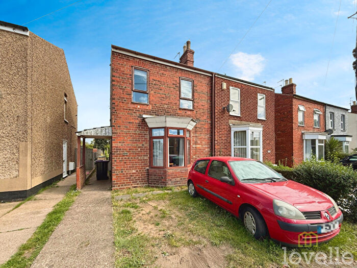 3 Bedroom Semi-Detached House For Sale In Moor Lane, North Hykeham, LN6