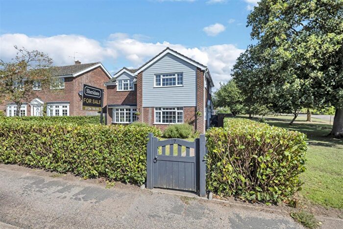 4 Bedroom Detached House For Sale In Papeley Meadow, Barrow, Bury St. Edmunds, IP29