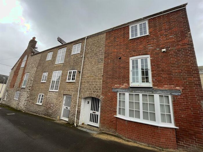 2 Bedroom Apartment To Rent In North Allington, Bridport, Dorset, DT6