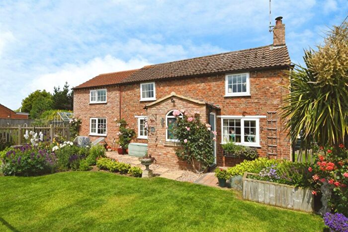 4 Bedroom Detached House For Sale In Old Fen Lane, Scrub Hill, Lincoln, LN4