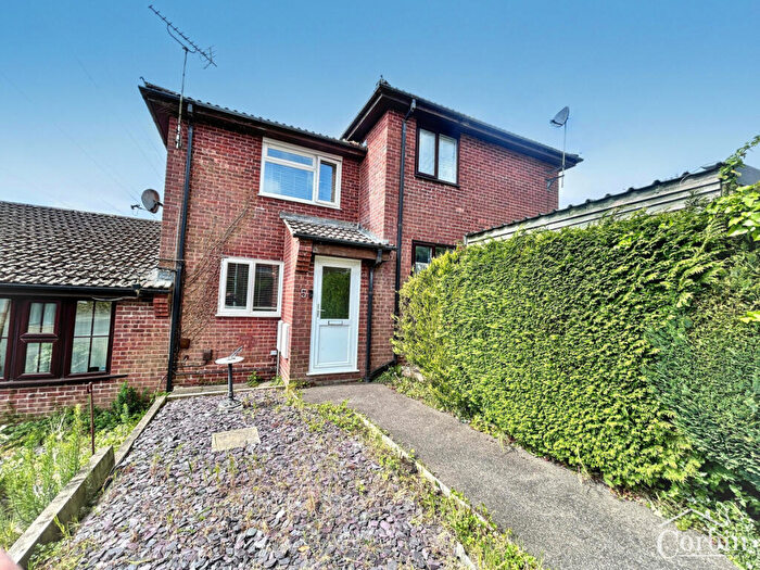 2 Bedroom Terraced House For Sale In Ross Gardens, Bournemouth, BH11