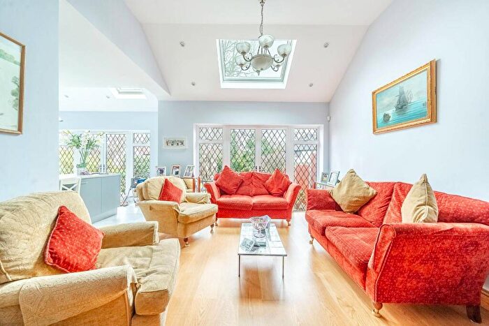 5 Bedroom Semi Detached House For Sale In Canons Drive, Edgware, HA8