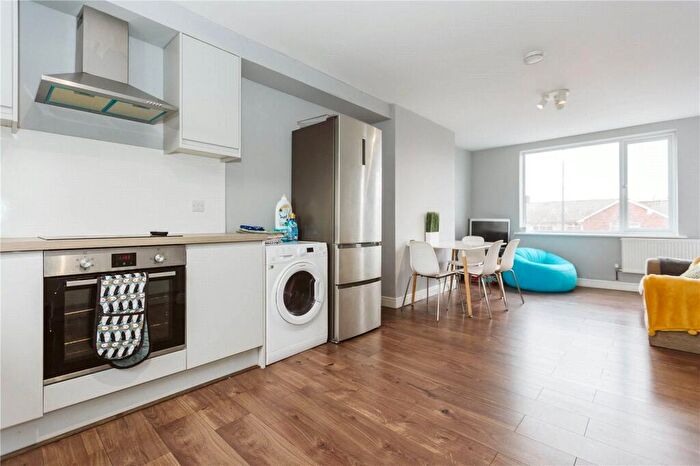 6 Bedroom Apartment To Rent In Bishopthorpe Road, Bristol, BS10