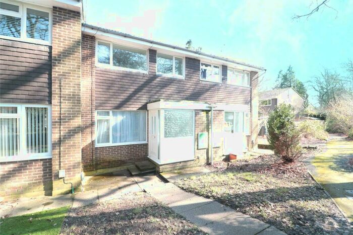3 Bedroom Terraced House To Rent In Copse End, Fleet, Hampshire, GU51