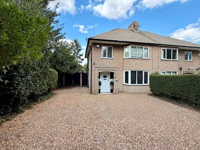 3 Bedroom Semi-Detached House For Sale In Paradise Lane, Kettering, NN15