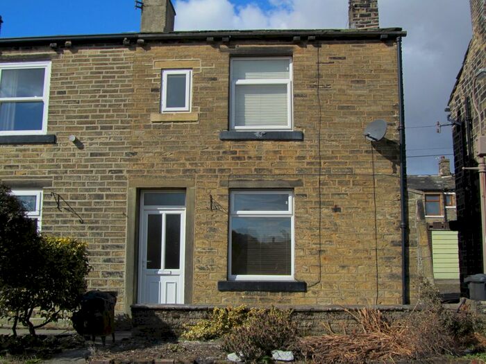 2 Bedroom Cottage To Rent In Green Terrace Square, Halifax HX1
