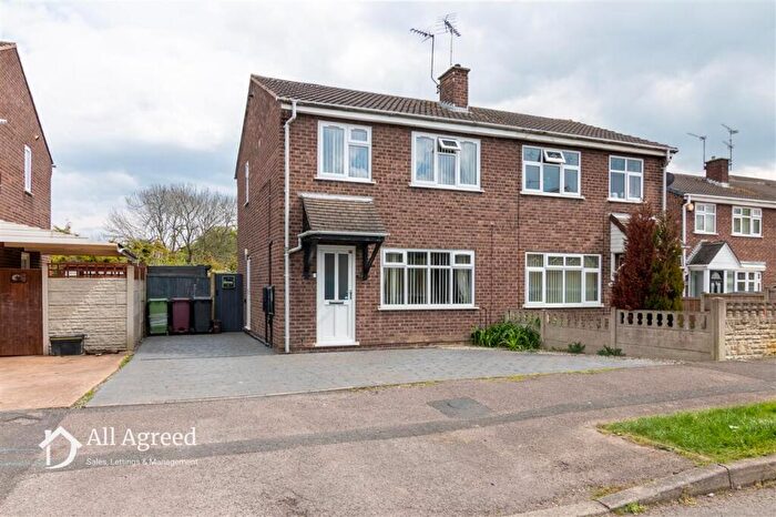 3 Bedroom Semi Detached House For Sale In Sough Road, South Normanton, DE55