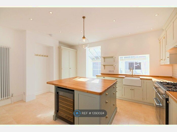 3 Bedroom Terraced House To Rent In Brookwood Road, London, SW18