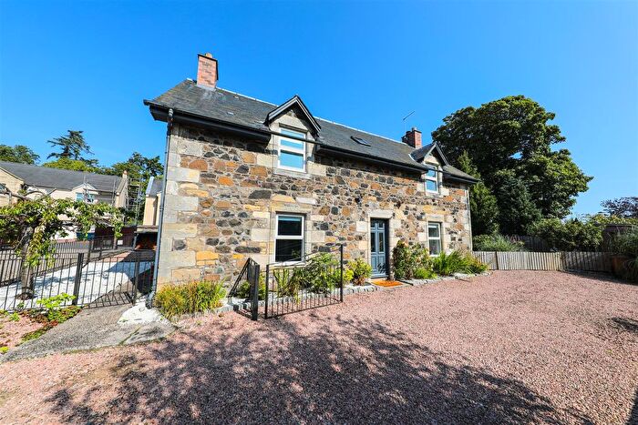 3 Bedroom Cottage For Sale In Leslie Mains, Leslie, Glenrothes, KY6