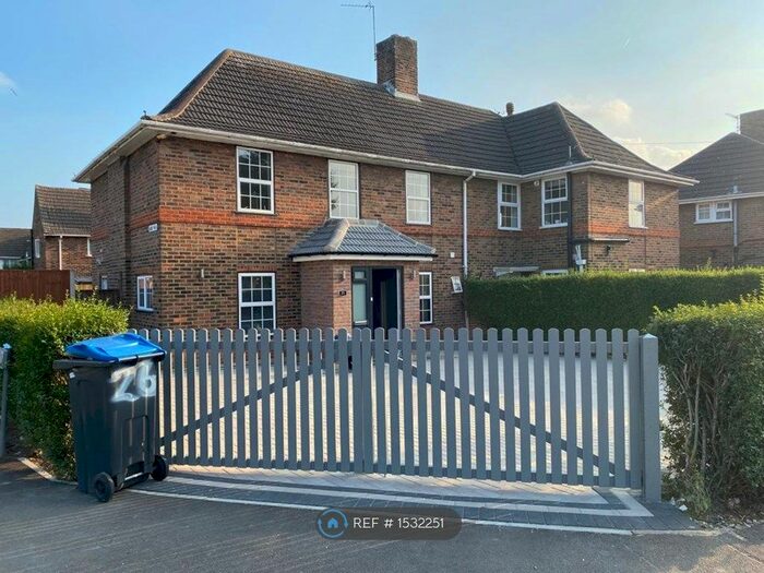 4 Bedroom Semi-Detached House To Rent In Whatley Avenue, London, SW20