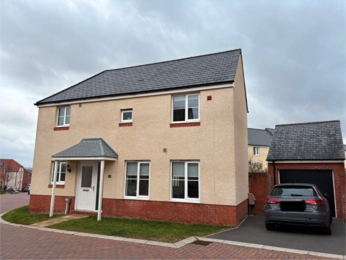 3 Bedroom Detached House To Rent In South View Pasture, Cranbrook, Exeter, EX5