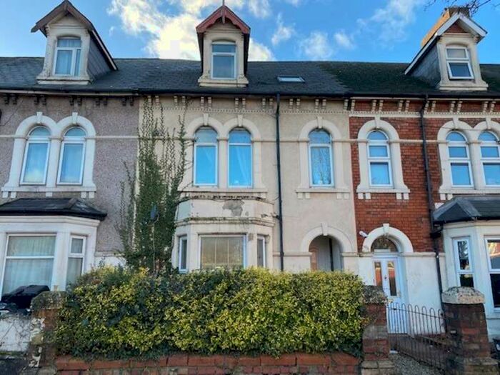 1 Bedroom Flat To Rent In Clive Street, Cardiff, CF11