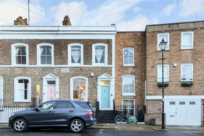 5 Bedroom Terraced House To Rent In Wilton Square, London, N1