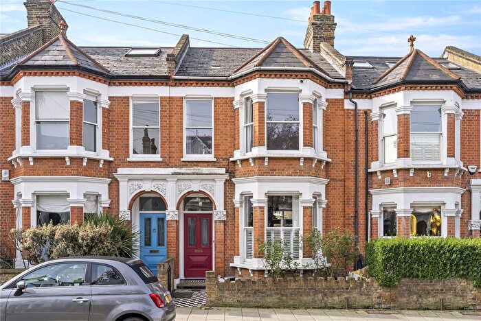 5 Bedroom Terraced House For Sale In Hambalt Road, SW4