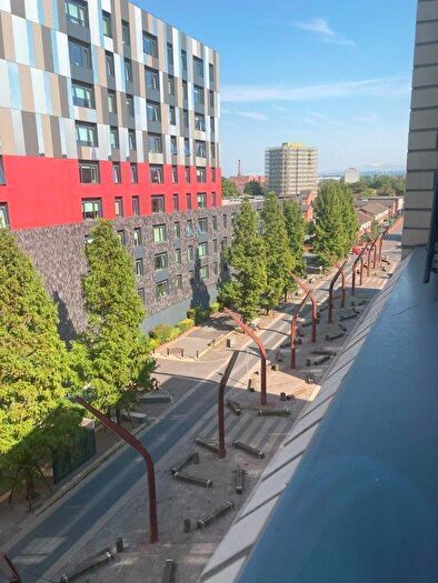 2 Bedroom Apartment To Rent In Weavers Quay, Old Mill Street, Manchester, M4