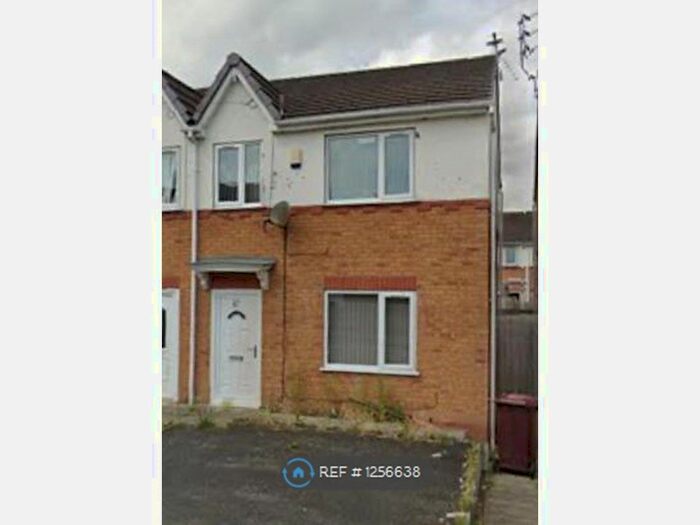 3 Bedroom Semi-Detached House To Rent In Birbeck Road, Liverpool L33