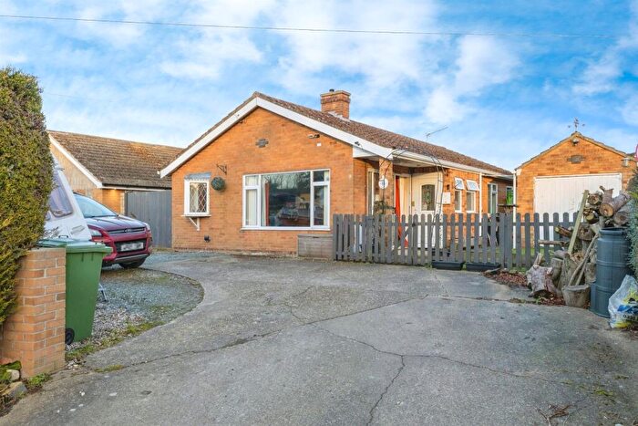 3 Bedroom Detached Bungalow For Sale In Back Street, Horsham St. Faith, Norwich, NR10