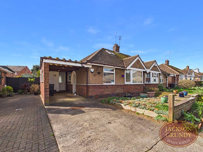 2 Bedroom Semi Detached Bungalow For Sale In Southfield Road, Duston, NN5