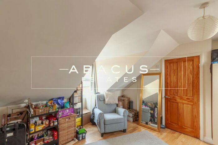 Studio To Rent In Yew Grove, Cricklewood, NW2