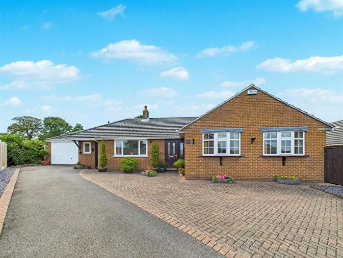 3 Bedroom Detached Bungalow For Sale In Home Farm Close, Ockbrook, Derby, DE72
