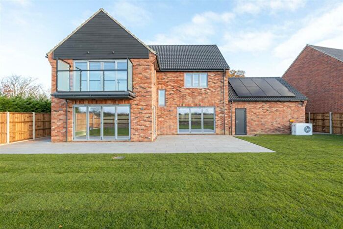 4 Bedroom Detached House For Sale In Little Dunham, West Norfolk, PE32