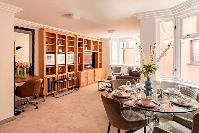 2 Bedroom Flat To Rent In Bourdon Street, Mayfair, W1K