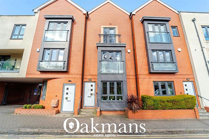 4 Bedroom Detached House To Rent In Greenfield Road, Harborne, Birmingham, B17