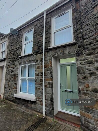 3 Bedroom Terraced House To Rent In Wyndham Street, Treherbert, Treorchy, CF42