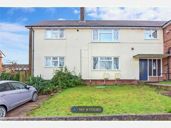 2 Bedroom Flat To Rent In Arethusa Road, Rochester, ME1