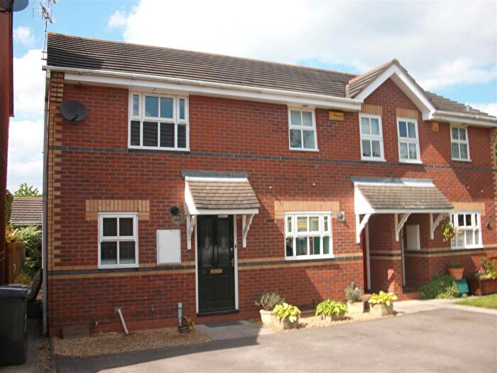 2 Bedroom Mews To Rent In Sterne Close, Ettiley Heath, CW11