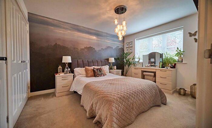 4 Bedroom Detached House To Rent In Frezenberg Close, Burbage, LE10