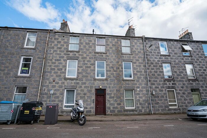 1 Bedroom Flat To Rent In Jasmine Place, Aberdeen, AB24