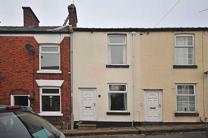 2 Bedroom Cottage For Sale In Princess Street, Bollington, SK10