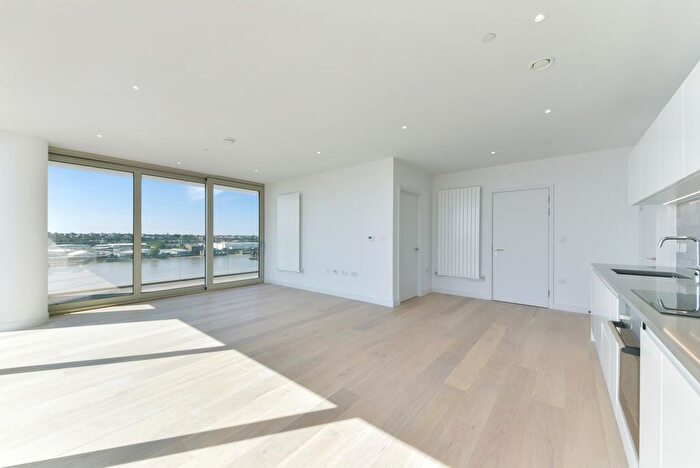 2 Bedroom Flat For Sale In Liner House, Royal Wharf, E16